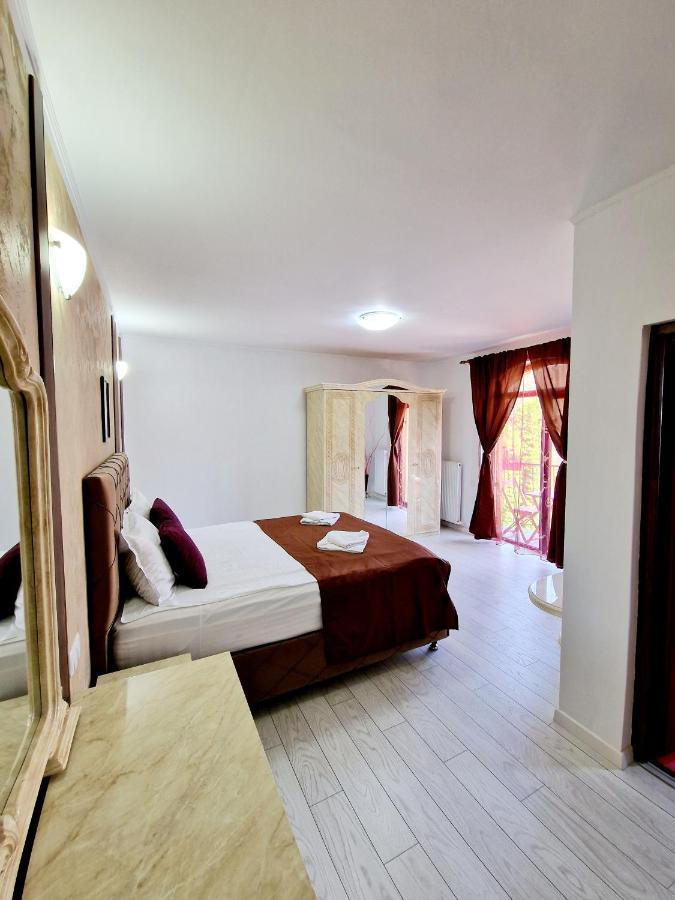 Pension Terra Alba Iulia Exteriör bild