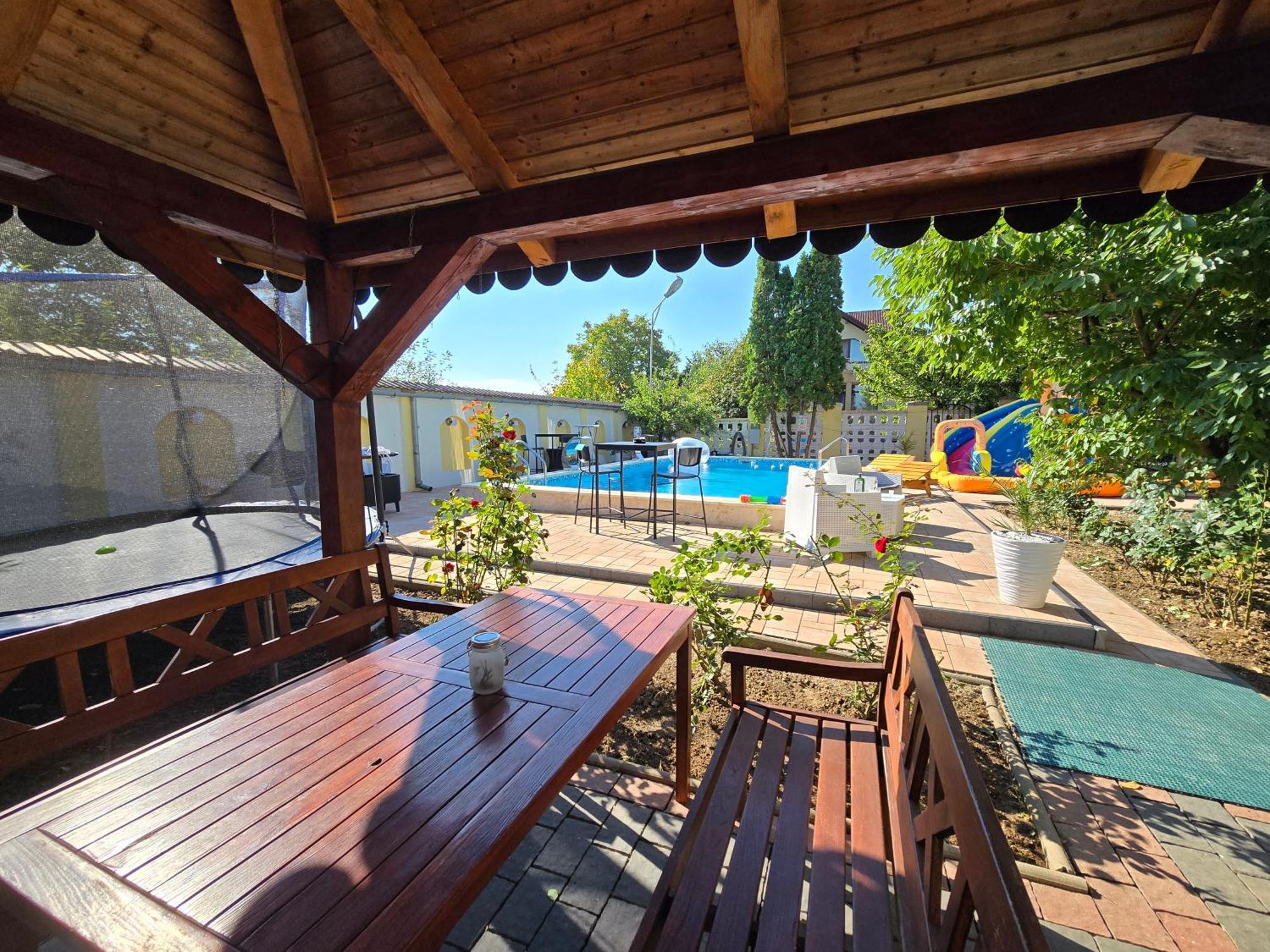 Pension Terra Alba Iulia Exteriör bild