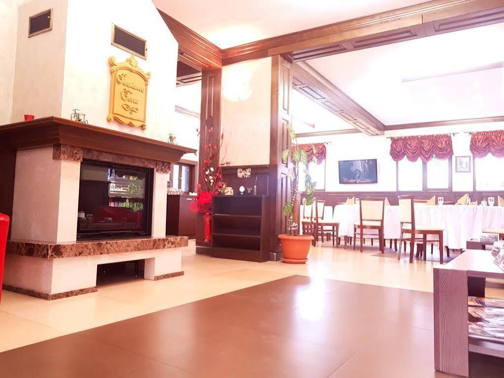 Pension Terra Alba Iulia Exteriör bild